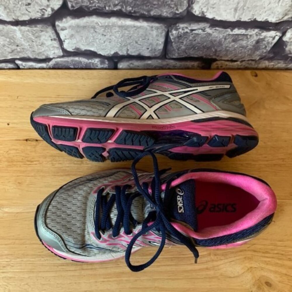 Asics Dynaimc Duomax Size 7 1/2 Sneakers